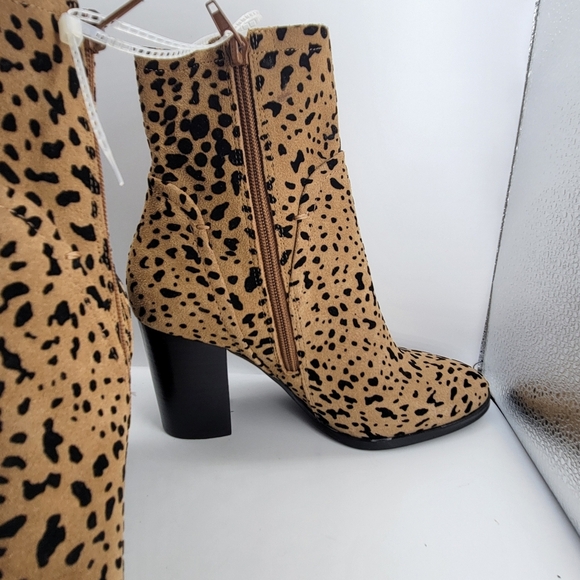 Gibson Latimer Women’s Ankle Boots Size 7.5M animal print Leather New Leopard - Picture 2 of 8